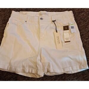 Vintage America Brand Women's BOHO White Shorts Sz 18W NEW w/Tags